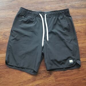 Vuori Black Men's Athletic Bank Shorts Size Large